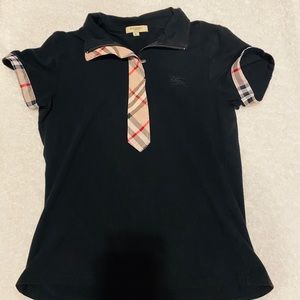Burberry collar top Large